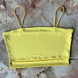 NEVER WORN yellow spaghetti strap crop top with cut out detail💛🌞